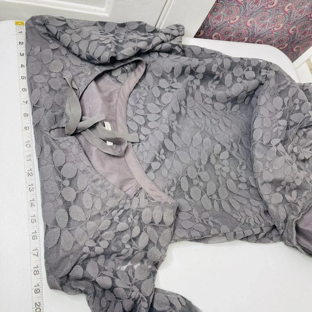 Garnet‎ Hill Women's Bohème Easy Lace Dress Size 4 In Color Gray 3/4 Sleeves